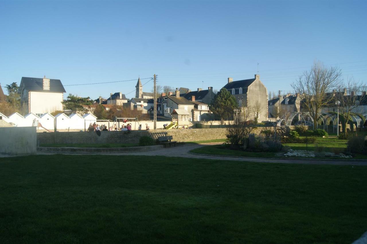 Villa Centre Ville A 100M De La Plage, Pour 20 Personnes Grandcamp-Maisy Buitenkant foto